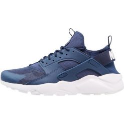 Buty sportowe chłopięce: Nike Sportswear AIR HUARACHE RUN ULTRA Tenisówki i Trampki navy/white