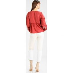 Bluzki damskie: New Look POM POM Bluzka rust