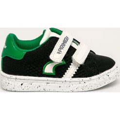 Primigi - Buty dziecięce. Czarne trampki chłopięce Primigi, bez wzorów, z gumy, sportowe, z okrągłym noskiem, bez zapięcia. Za 179,90 zł.