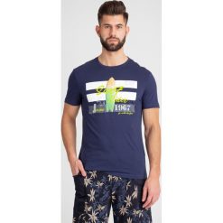 T-SHIRT EA7 Emporio Armani. Niebieskie t-shirty męskie EA7 Emporio Armani, s, z nadrukiem, z bawełny, z okrągłym kołnierzem. Za 223,30 zł.