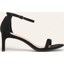 Answear - Sandały Ideal Shoes. Czarne sandały damskie ANSWEAR, bez wzorów, z materiału, bez obcasa, na obcasie, na klamry. W wyprzedaży za 99,90 zł.
