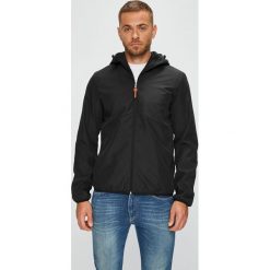 Produkt by Jack & Jones - Kurtka. Czarne płaszcze męskie marki PRODUKT by Jack & Jones, s, bez wzorów, z poliesteru, krótkie, z kapturem. W wyprzedaży za 139,90 zł.