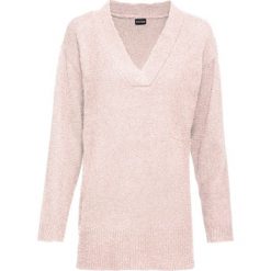 Sweter oversize bonprix stary jasnoróżowy. Brązowe swetry damskie bonprix, bez wzorów, retro, bez rękawów, bez kaptura. Za 74,99 zł.
