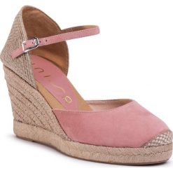 Espadryle UNISA - Castilla 20 Ks Rosa Ksde Ss. Różowe espadryle damskie Unisa, bez wzorów, ze skóry, bez obcasa, na obcasie. Za 349,00 zł.