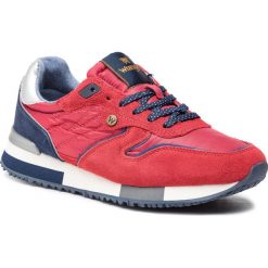 Sneakersy WRANGLER - Forest WM91050A Red 087. Czerwone sneakersy męskie Wrangler, bez zapięcia. Za 329,00 zł.