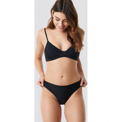 NA-KD Swimwear Dół bikini - Black. Czarne bikini marki NA-KD Swimwear. Za 60,95 zł.