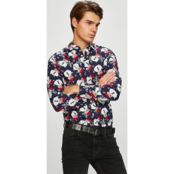 Only & Sons - Koszula. Szare koszule męskie na spinki Only & Sons, l, z bawełny, z klasycznym kołnierzykiem, z długim rękawem. W wyprzedaży za 99,90 zł.