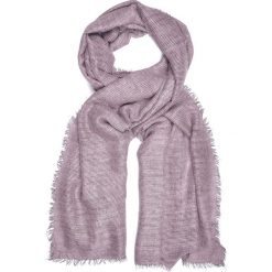 SZALIK DAMSKI. Różowe apaszki damskie marki Top Secret, na jesień. Za 19,99 zł.