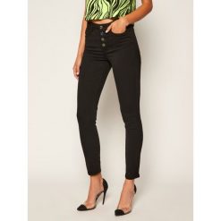 Jeansy Skinny Fit Guess 1981 Exposed Button W0YA28 W77RB. Czarne jeansy damskie Guess. Za 419,00 zł.