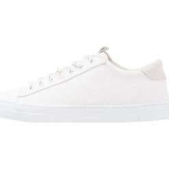 Trampki damskie slip on: HUB HOOK Tenisówki i Trampki white