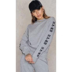 Bluzy damskie: NA-KD Trend Bluza NA-KD – Grey