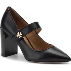 Półbuty TORY BURCH - Kira 85Mm Mary Jane Pump 56111 Perfect Black 004. Czarne półbuty damskie Tory Burch, bez wzorów, ze skóry, bez obcasa, na obcasie, bez zapięcia. Za 1439,00 zł.