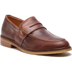 Półbuty CLARKS - Clarkdale Flow 261317537 Mahogany Leather. Brązowe półbuty skórzane męskie Clarks. W wyprzedaży za 339,00 zł.