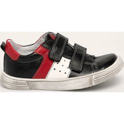 Kornecki - Buty dziecięce. Czarne trampki chłopięce Kornecki, bez wzorów, z gumy, sportowe, bez zapięcia. Za 149,90 zł.