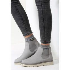 Szare Botki Wild Thing. Szare botki damskie saszki marki vices. Za 89,99 zł.