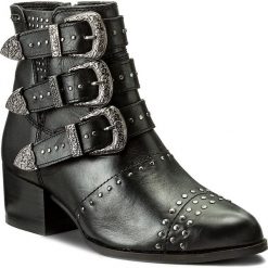 Botki PEPE JEANS - Waterloo Rock PLS50284 Black 999. Czarne botki damskie skórzane marki Pepe Jeans, rockowe. W wyprzedaży za 359,00 zł.