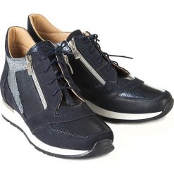 NOBO T3/2 40 - NOBOT3/240 - -. Sneakersy damskie Sneakersy. W wyprzedaży za 228,40 zł.