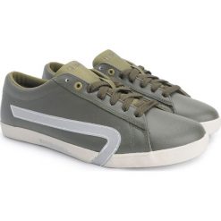 Diesel Sneakersy "Bikkren". Białe sneakersy męskie Diesel, bez zapięcia. Za 259,00 zł.