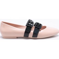 Melissa - Baleriny Vivienne Westwood Anglomania. Czerwone meliski damskie marki Melissa, z gumy. W wyprzedaży za 359,90 zł.
