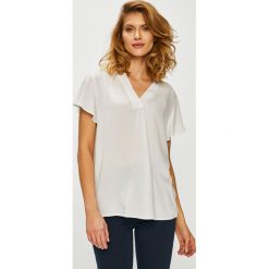 Medicine - Top Basic. Białe bluzki damskie MEDICINE, s, bez wzorów, z wiskozy, casualowe, bez kołnierzyka, z krótkim rękawem. Za 59,90 zł.