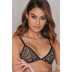 Biustonosze bardotka: NA-KD Lingerie Biustonosz z siateczki z nadrukiem – Brown,Multicolor