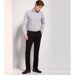 Koszula długi rękaw męska slim fit. Białe koszule męskie na lato, m, z bawełny, klasyczne. W wyprzedaży za 39,99 zł.