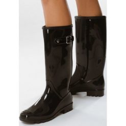 Czarne Kalosze Torrential. Czarne kalosze damskie Born2be, bez wzorów. Za 39,99 zł.