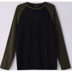 Koszulka longsleeve z bawełny organicznej -. Koszulki męskie Cropp, s, bez wzorów, z bawełny, bez kołnierzyka, z długim rękawem, długie. Za 39,99 zł.
