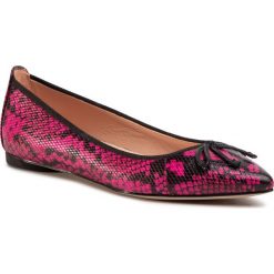 Baleriny UNISA - Areny 20 Vip Fuchsia. Różowe baleriny damskie Unisa, bez wzorów, ze skóry, klasyczne, bez obcasa, na płaskiej podeszwie. Za 389,00 zł.