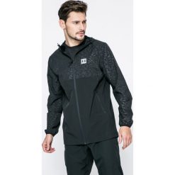 Under Armour - Kurtka. Czarne kurtki męskie marki Under Armour, s, z elastanu, z kapturem. W wyprzedaży za 239,90 zł.