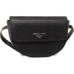 Saszetka nerka KENDALL + KYLIE - HBKK-220-0009-26 Black. Czarne nerki damskie bez wzorów, ze skóry ekologicznej, bez dodatków. W wyprzedaży za 159,00 zł.