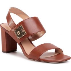 Sandały LAUREN RALPH LAUREN - Braidan 802784392002 Polo Tan. Pomarańczowe klapki damskie Lauren Ralph Lauren, bez wzorów, ze skóry ekologicznej, bez obcasa, na obcasie. W wyprzedaży za 419,00 zł.