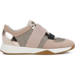 Geox Suzzie Tenisówki Beżowy. Brązowe trampki i tenisówki damskie Geox, bez wzorów, ze skóry, bez zapięcia. Za 533,95 zł.