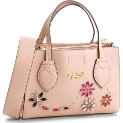 Torebka MY TWIN - Tote Piccola RS8TB7 Rosa Carne 00075. Różowe torebki klasyczne damskie marki My Twin, bez wzorów, ze skóry ekologicznej, klasyczne, duże, bez dodatków. W wyprzedaży za 399,00 zł.