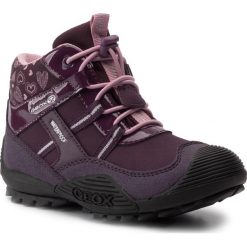 Śniegowce GEOX - J Atreus G.B Wpf A J847HA 00450 C8224 S Purple/Pink. Fioletowe śniegowce dziewczęce Geox, bez zapięcia. Za 279,00 zł.