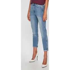 Wrangler - Jeansy Retro. Niebieskie jeansy damskie skinny marki Wrangler, s, z elastanu, z podwyższonym stanem. Za 329,90 zł.