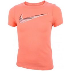 Nike Koszulka G Nsw Tee Lentic Swoosh L. Pomarańczowe t-shirty dziewczęce Nike, z okrągłym kołnierzem. W wyprzedaży za 49,00 zł.