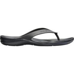 Crocs Swiftwater Fliw W Black / Black 204974-060 (rozmiar 36-37). Czarne klapki damskie Crocs, bez wzorów, bez obcasa. W wyprzedaży za 114,00 zł.
