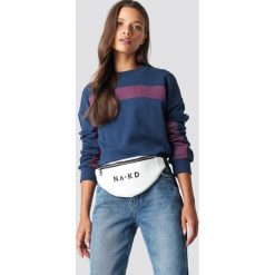 NA-KD Bluza z kontrastowym detalem - Blue,Navy. Niebieskie bluzy damskie marki NA-KD, w paski, prążkowane. Za 161,95 zł.