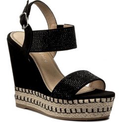 Espadryle JENNY FAIRY - W17SS975-1 Czarny. Czarne espadryle damskie Jenny Fairy, z aplikacjami, ze skóry ekologicznej, bez obcasa, na obcasie. W wyprzedaży za 59,98 zł.