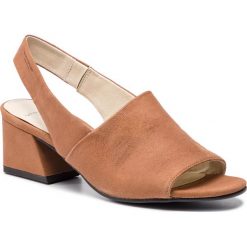 Sandały VAGABOND - Elena 4735-040-28 Nougat. Pomarańczowe klapki damskie Vagabond, bez wzorów, ze skóry, bez obcasa, na obcasie. W wyprzedaży za 299,00 zł.