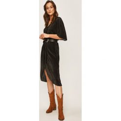 Vero Moda - Sukienka. Brązowe sukienki damskie Vero Moda, na co dzień, s, bez wzorów, z poliesteru, casualowe, bez kołnierzyka, z krótkim rękawem, krótkie, mini, rozkloszowane. W wyprzedaży za 99,90 zł.