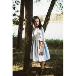 Sukienka Damska Mama i Córka LM51/3. Sukienki damskie Pakamera, s, bez wzorów, z dzianiny, bez kołnierzyka, bez rękawów, midi. Za 109,00 zł.