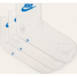 Nike Sportswear - Skarpety (3-pack). Czarne skarpetki męskie Nike Sportswear, z nadrukiem, z elastanu. Za 49,90 zł.
