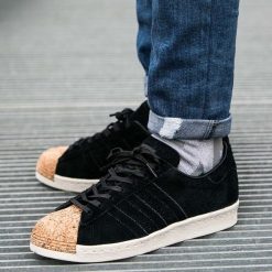 Buty adidas Superstar 80s "Core Black" (BY2963). Buty sportowe damskie Adidas. Za 184,99 zł.