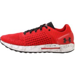 Under Armour HOVR SONIC Obuwie do biegania treningowe red. Czerwone buty do biegania męskie Under Armour, z materiału. W wyprzedaży za 407,20 zł.