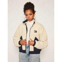 Kurtka przejściowa Tommy Jeans Sherpa DW0DW08847. Brązowe kurtki damskie Tommy Jeans, s, bez wzorów, z jeansu, bez kaptura. Za 999,00 zł.