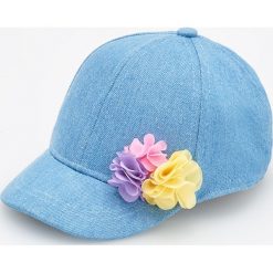 Jeansowa czapka z daszkiem - Niebieski. Niebieskie czapki damskie Reserved, bez wzorów, z jeansu. Za 39,99 zł.