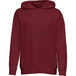 Bluza z kapturem, luźniejszy fason, długi rękaw bonprix czerwony rubinowy. Czerwone bluzy z kapturem damskie bonprix, z długim rękawem, długie. Za 54,99 zł.