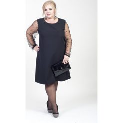 Elegancka trapezowa sukienka koraliki MODNE DUŻE ROZMIARY. Czarne sukienki damskie Moda Size Plus Iwanek, na co dzień, na zimę, xxl, bez wzorów, z elastanu, eleganckie, bez kołnierzyka, bez rękawów, trapezowe. Za 169,00 zł.